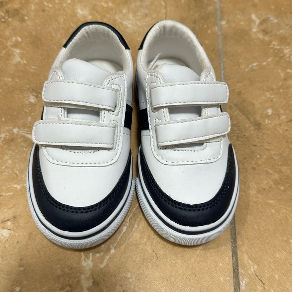 Janie and Jack boys dress sneakers
